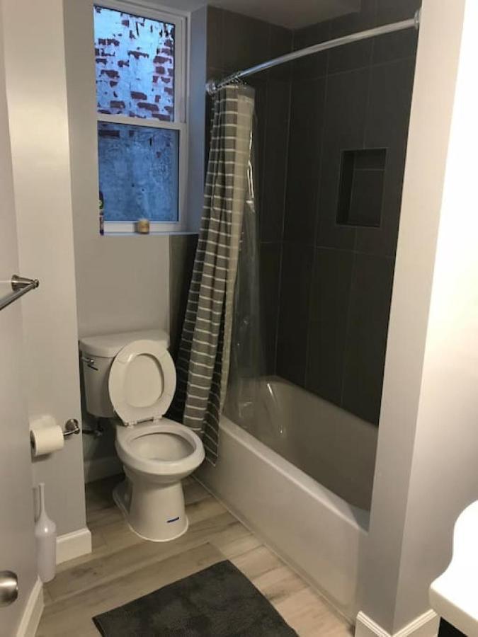 Home Away Home - Chic 2 Bedroom Capitol Hill Dc Washington Bagian luar foto